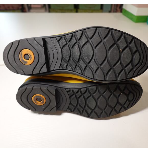 BOGS BLOOM BUTTERSQATCH /MARIGOLD YELLOW WATERPROOF BOOT - Picture 7 of 8